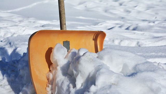 lopata na sníh